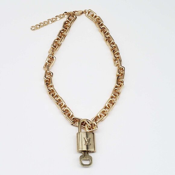 Authentic Louis Vuitton Lock & Key with Unbranded Gold Plated Chain Necklace - Picture 1 of 9